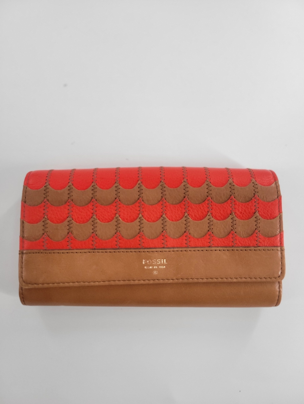 Fossil Women's Red & Brown Leather Clutch Wallet